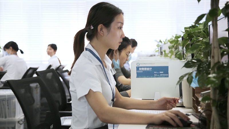 营业执照代办和自己办哪个更划算