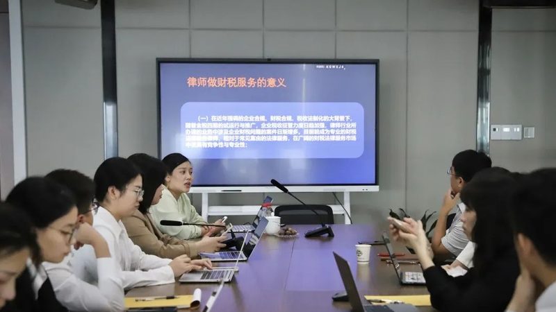 成都建筑资质代办与挂靠：本质区别与风险分析